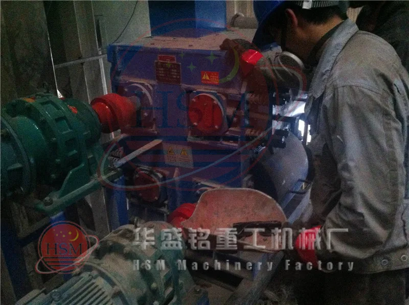 四辊破碎机客户生产现场 四辊破碎机客户生产现场